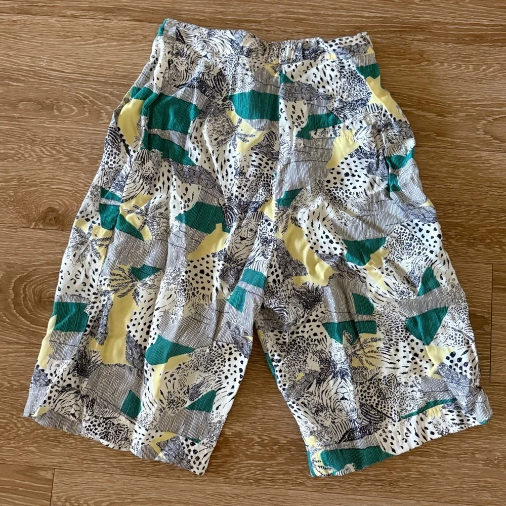DARYLE ALEXANDER short tiger jungle Vibrant Patterned women Shorts size 6